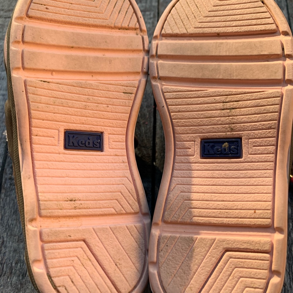 Keds Brown Suede Heart Shoes - Picture 6 of 8